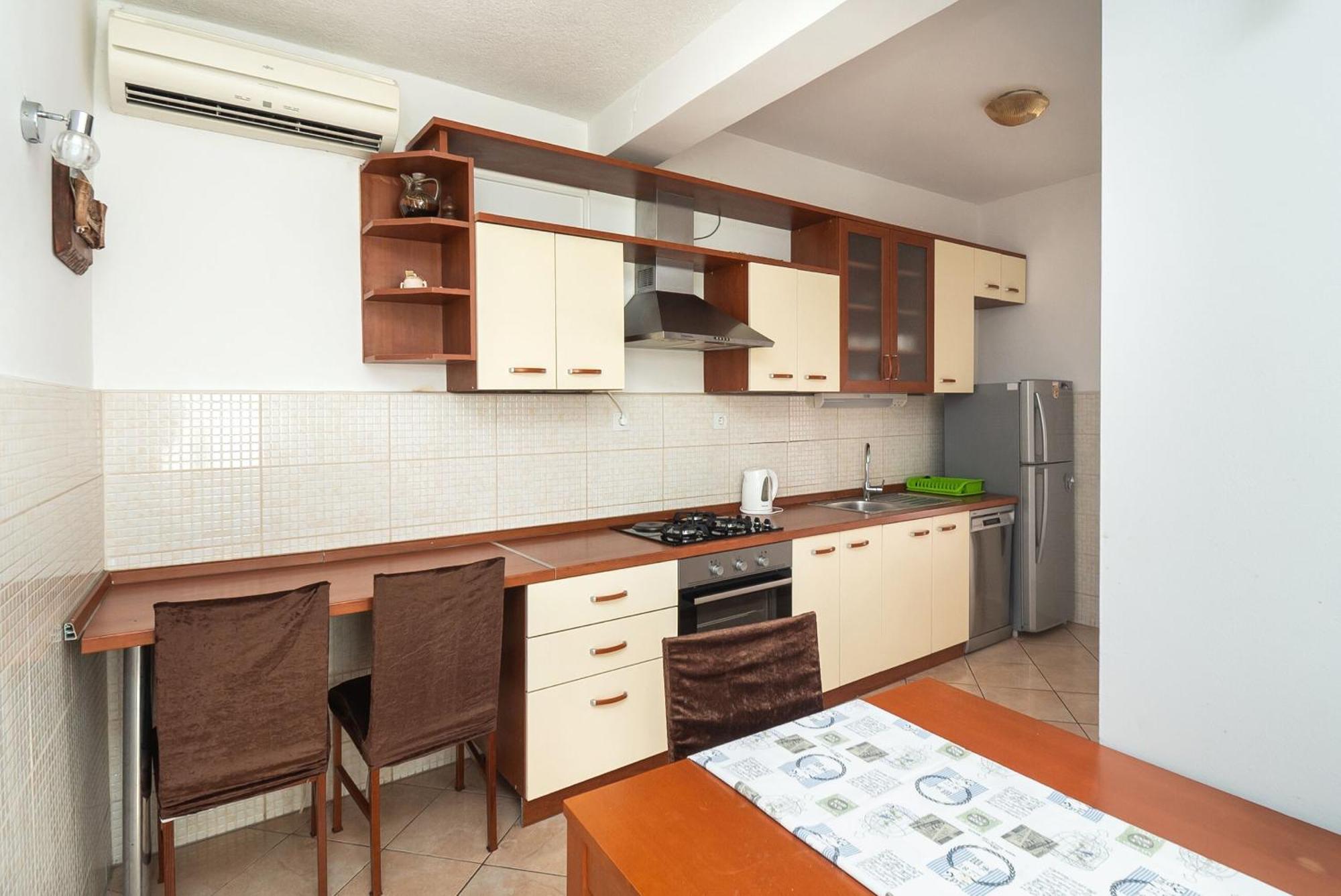Apartments Polly Primošten Eksteriør billede
